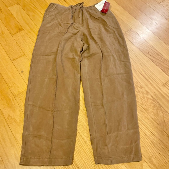 JM Collection Petite Dark Khaki Pants - Picture 4 of 12